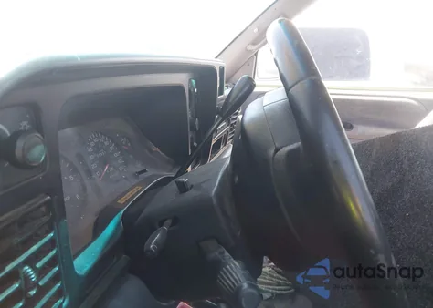 1997 Dodge Ram 1500 Lt из США, поврежденный, VIN 1B7HF16Z4VS224039